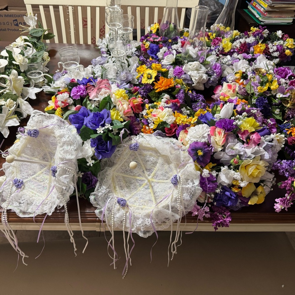 Vibrant Floral wedding flowers Arrangement Set